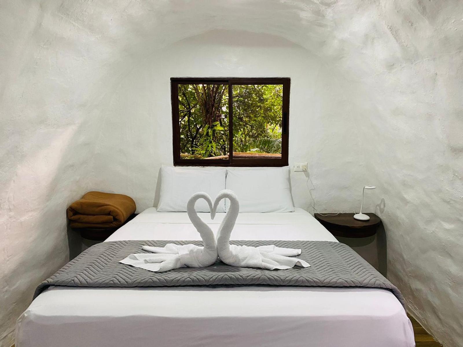 Wellness Park Cr Villa La Fortuna Bagian luar foto